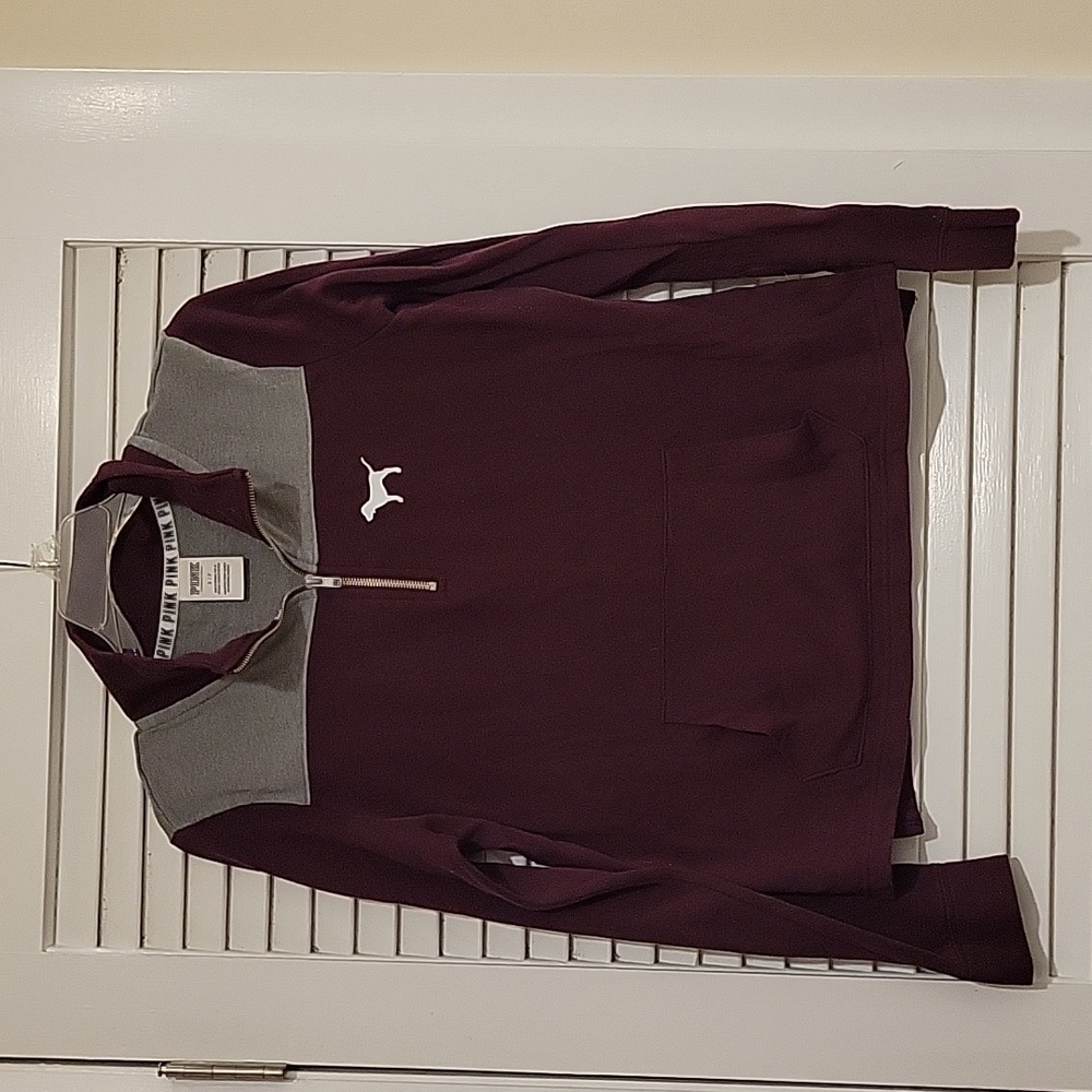 PINK 3/4 zip dog logo sweatshirt sz Small